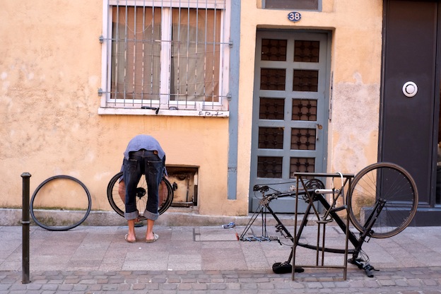 Malgosia Magrys. Street photography TOULOUSE_BIKES b / Documentary photography